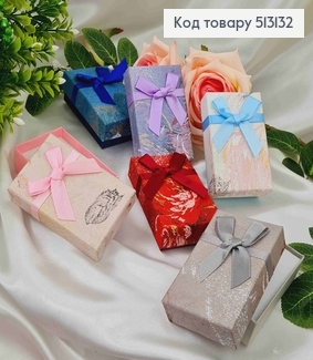 Коробка з хаотичним принтом бантиком, 9*7*3см, кольори в асорт. 513132 фото