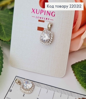 Кулон родственный, с квадратным камешком в оправе из камешков, 1см, Xuping 18K 220212 фото